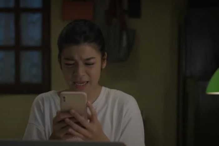 Hoa sữa về trong gió tập 11: Trang hốt hoảng khi Khánh dọa tự tử 1 0c27e468a3274a791336