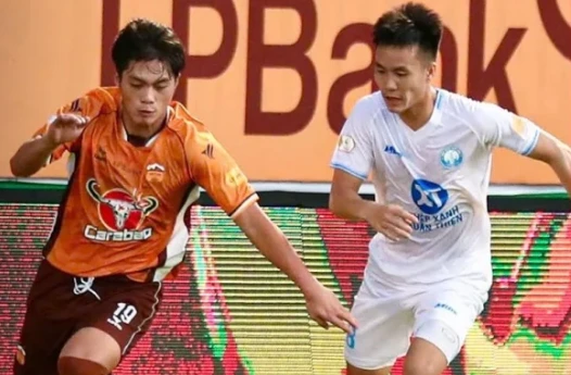 Thép xanh Nam Định bất phân thắng bại Hoàng Anh Gia Lai 1 2064