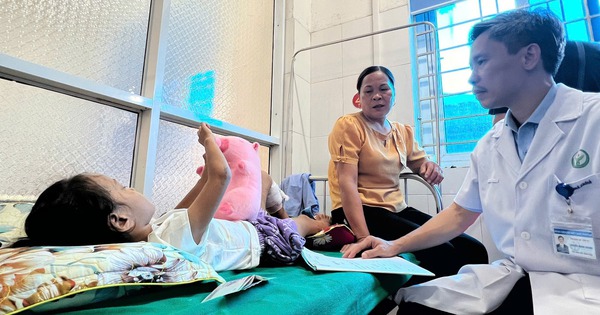 Không thu viện phí nạn nhân bão số 3 1 4596996959282963393357302652854174755149568n 17263053249612041510757 206 0 1486 2048 crop 17264838650882021325