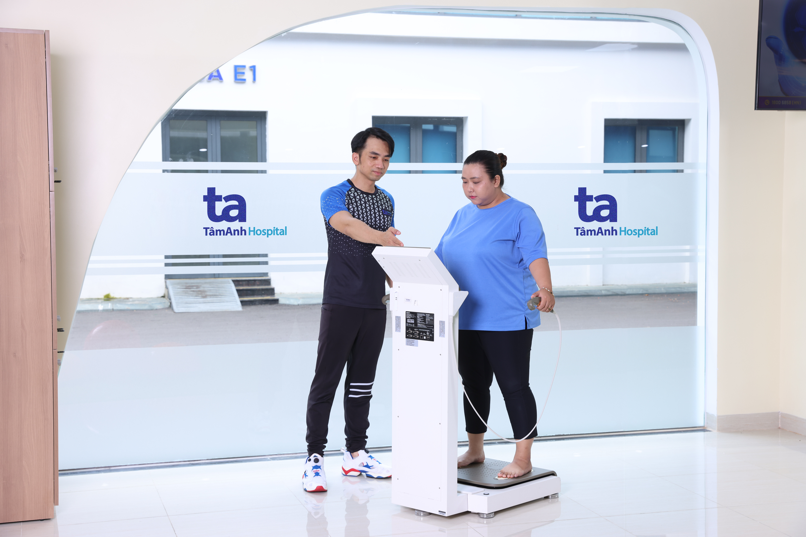 Người bệnh giảm cân hiệu quả, an toàn, bền vững cần có sự phối hợp của chuyên gia đầu ngành ở nhiều lĩnh vực khác nhau để đưa ra phác đồ chuẩn khoa học Người bệnh giảm cân hiệu quả, an toàn, bền vững cần có sự phối hợp của chuyên gia đầu ngành ở nhiều lĩnh vực khác nhau để đưa ra phác đồ chuẩn khoa học