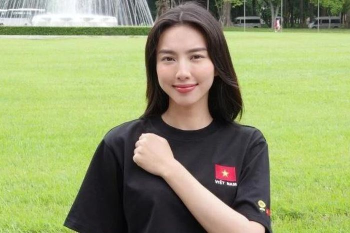 Hoa hậu Thùy Tiên cùng nghệ sĩ Việt chung tay hỗ trợ người dân sau bão 1 a689d80d9d42741c2d53