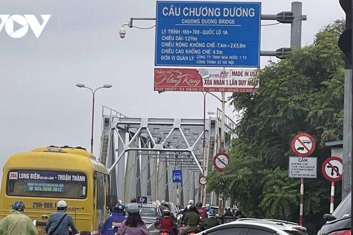 Từ vụ sâp cầu Phong Châu: Mức an toàn của cầu Chương Dương thế nào? 1 b33d8bb4c0fb29a570ea