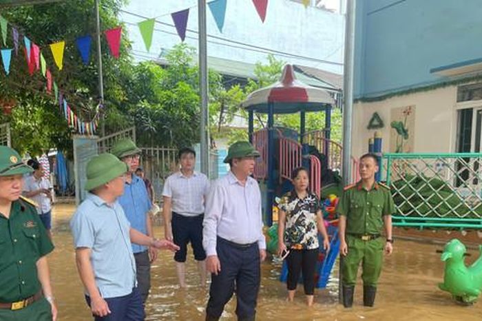 Miền Bắc: 98 người chết và mất tích, 746 người bị thương do bão lũ 1 dca1e1cbaa8443da1a95