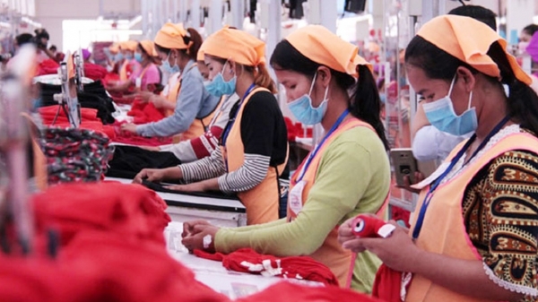 Campuchia: Xuất khẩu nhóm hàng GFT tăng 23% trong 8 tháng đầu năm 1 det may campuchia anh khmer times20240918164759