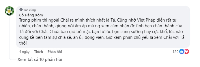 Di giua troi ruc ro dang mat dan suc hut, khan gia che nhieu hon khen hinh anh 9