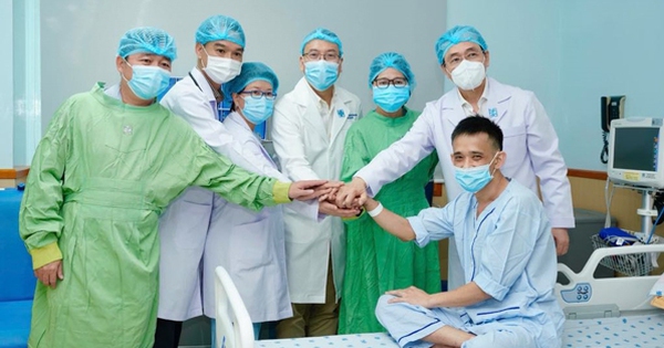 Ca ghép tim từ người cho chết não đã xuất viện 1 ghep tim 3 17272700015631936000060 0 0 373 597 crop 17272701583041215014424
