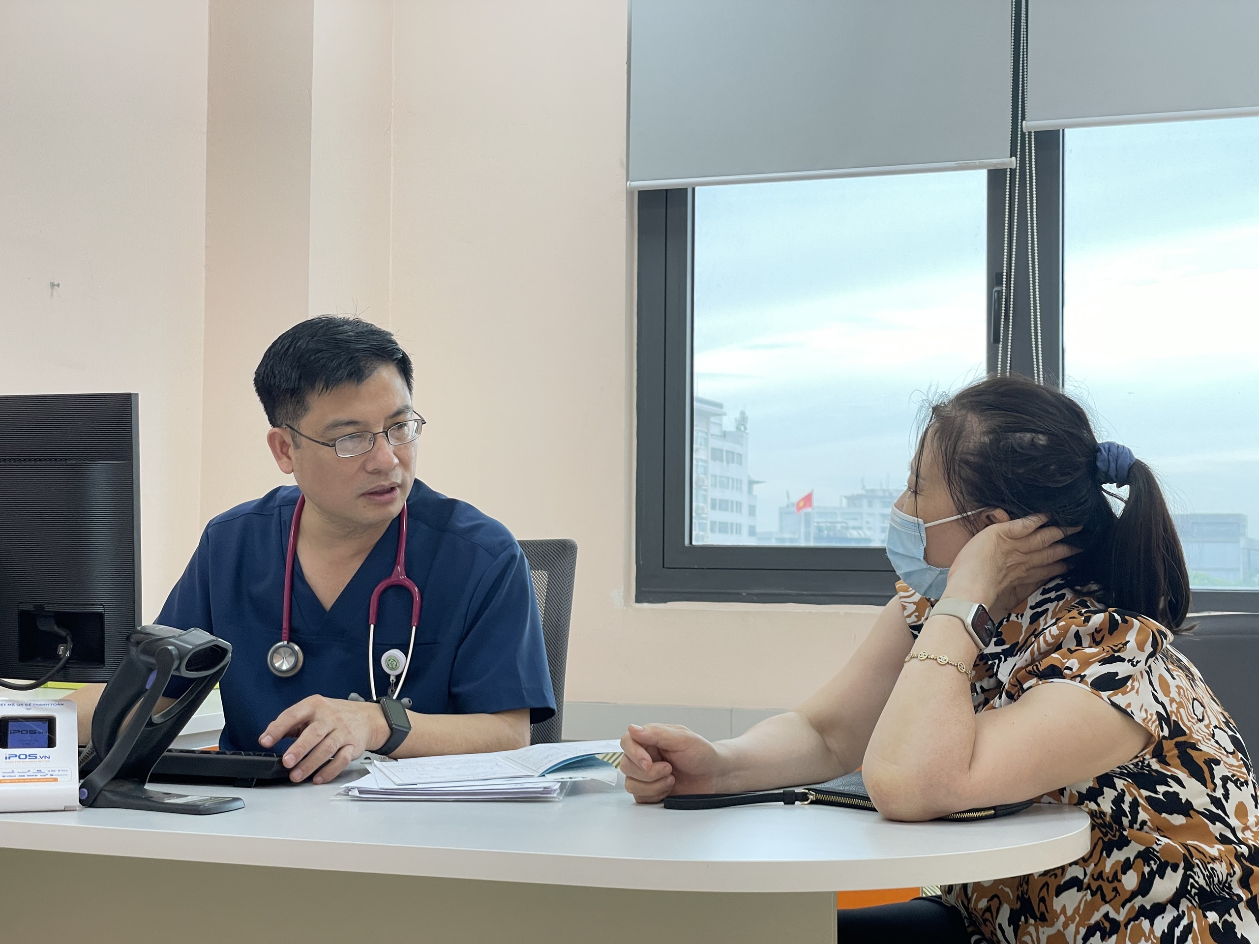 Thí điểm kê đơn thuốc ngoại trú bệnh mạn tính tối đa 90 ngày- Ảnh 1. Thí điểm kê đơn thuốc ngoại trú bệnh mạn tính tối đa 90 ngày- Ảnh 1.