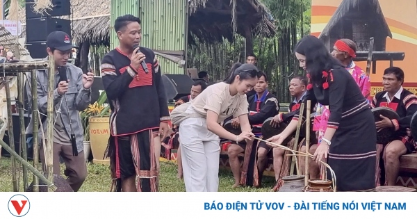 voi 49 dan toc cung chung song dak lak co nhieu tiem nang trong phat trien cac san pham du lich gan voi van hoa cac dan toc