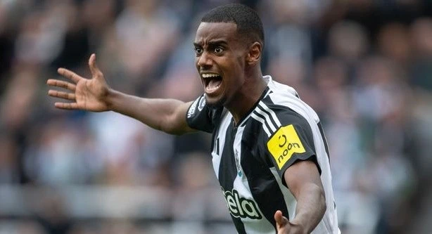 Arsenal và Barca nhận tin vui vụ Alexander Isak 1 0 gettyimages 2170240413 5113 4135