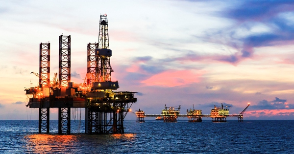 Petrovietnam lập nhiều kỷ lục trong hoạt động sản xuất kinh doanh với mô hình “Quản trị biến động” 1 03 1 17292247772921987647458 1729988216739254468735 96 0 632 1024 crop 1729988250517932602646