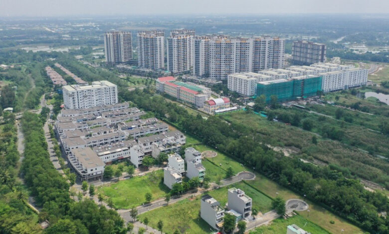 Sở Tài nguyên và Môi trường TP.HCM: Hồ sơ đất đai nộp lúc nào thì tính thuế, nghĩa vụ tài chính lúc đó 1 1729677218485 8257
