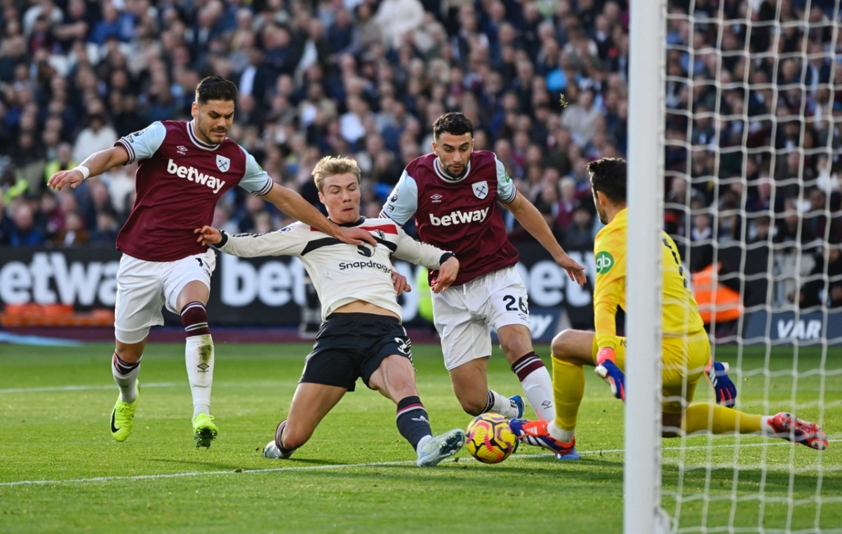 hai lan xa ngang tu choi ban thang, var ngoanh mat, mu thua tham west ham hinh anh 16