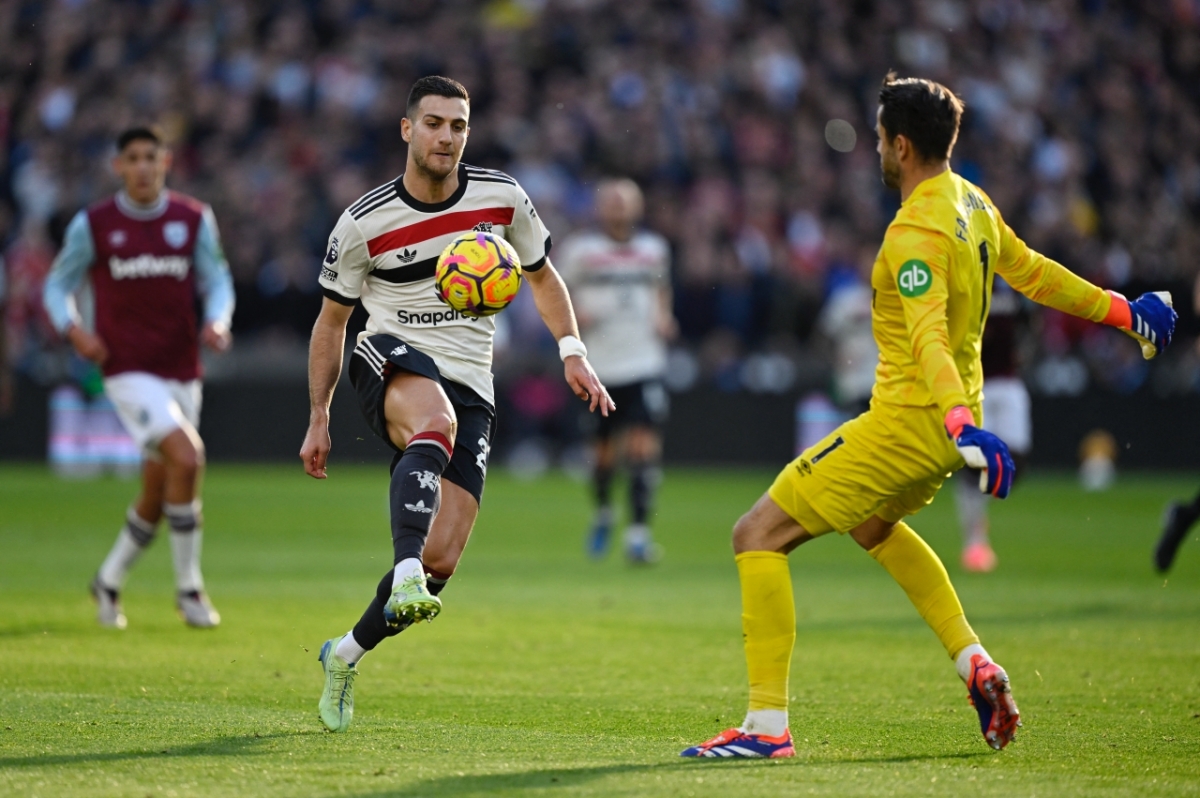hai lan xa ngang tu choi ban thang, var ngoanh mat, mu thua tham west ham hinh anh 19