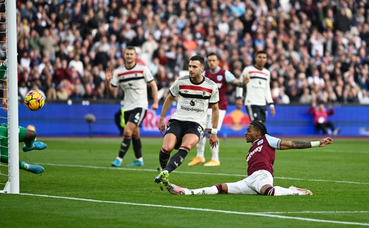 hai lan xa ngang tu choi ban thang, var ngoanh mat, mu thua tham west ham hinh anh 23
