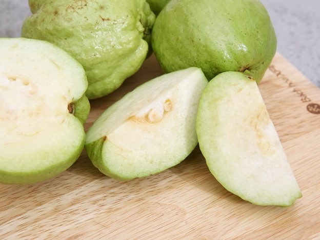 Duoc menh danh la nu hoang vitamin c nhung oi lai dai ky voi nhung nguoi nay hinh anh 2