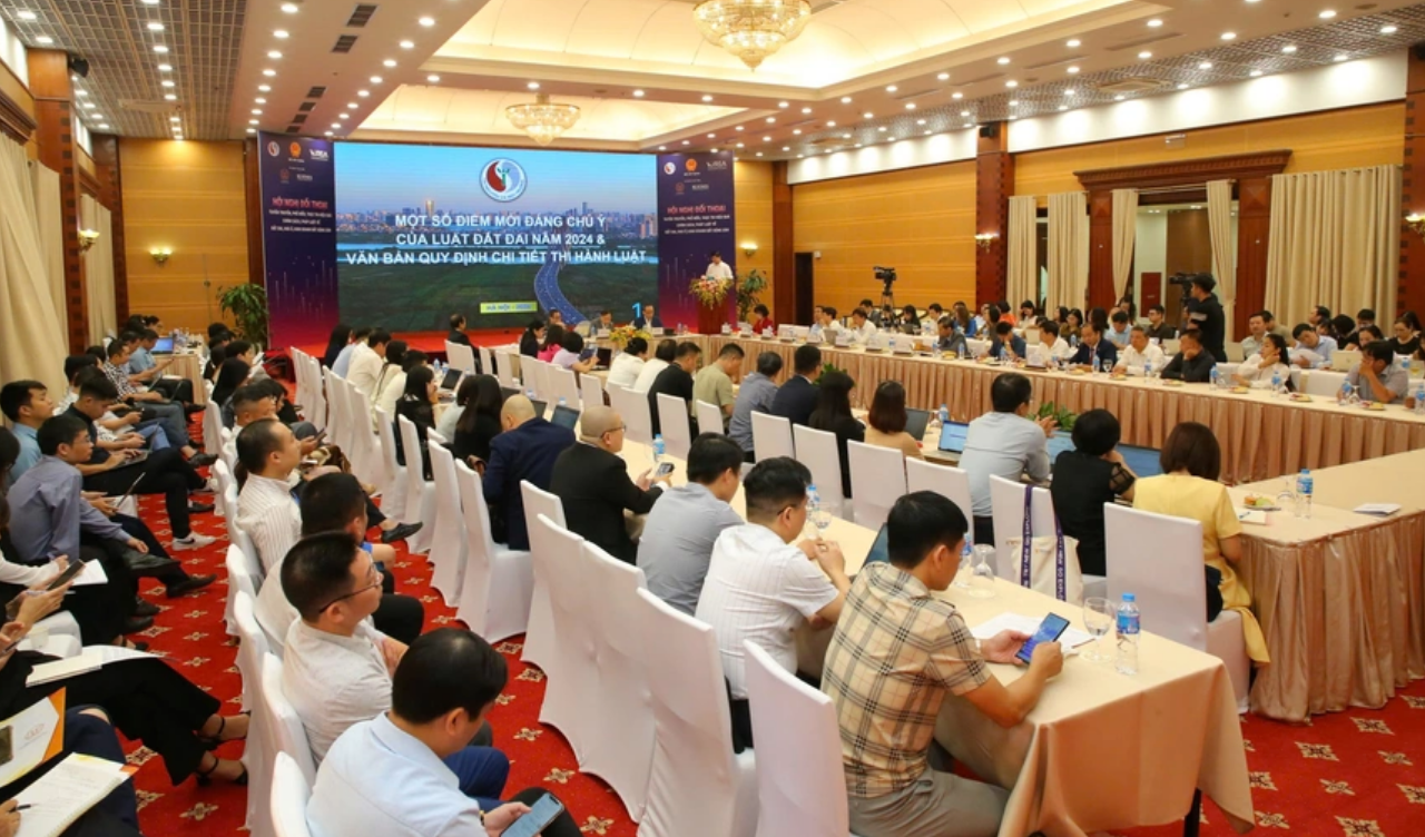 Toàn cảnh hội nghị anh-chup-man-hinh-2024-10-17-luc-101506-sa-9269.png
