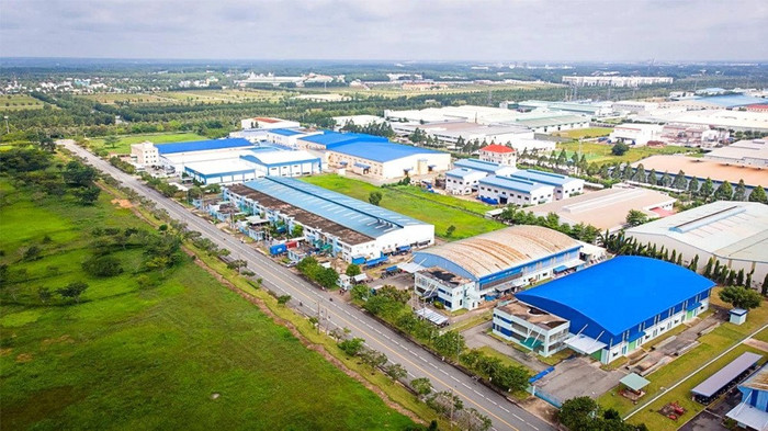 Lợi nhuận Tân Tạo đi lùi trong quý 3/2024 khi ngân hàng ngừng cấp tín dụng và nhà đầu tư không thuê đất dinh-chi-toan-bo-giao-dich-co-phieu-ita-cua-tap-doan-tan-tao-66ee70552f973.jpg