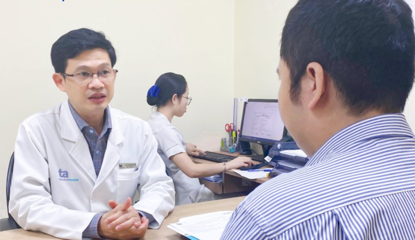 Nỗi khổ của cánh mày râu khi ngực to hơn phụ nữ- Ảnh 1. Nỗi khổ của cánh mày râu khi ngực to hơn phụ nữ- Ảnh 1.