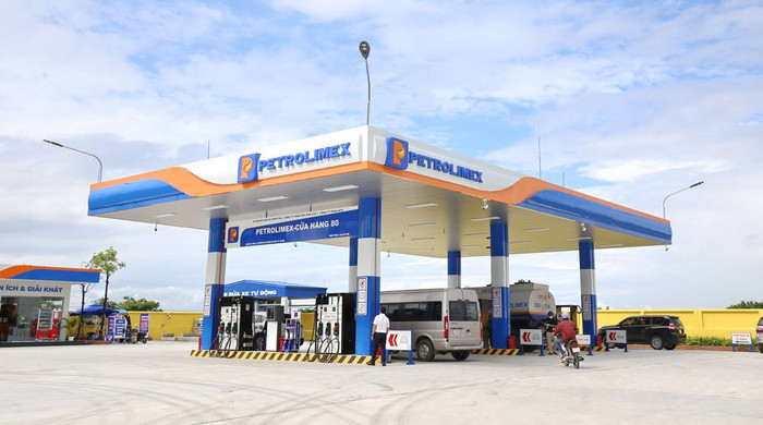 Petrolimex có cơ hội mở rộng thị phần nhờ vai trò đầu mối trong lĩnh vực xăng dầu eed35a696ca64e2b9b8cdfb55a09ffaa-6084.jpeg