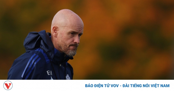 Trước cuộc đấu trí với Mourinho, HLV Ten Hag thừa nhận quen với khó khăn tại MU 1 erik ten hag 0