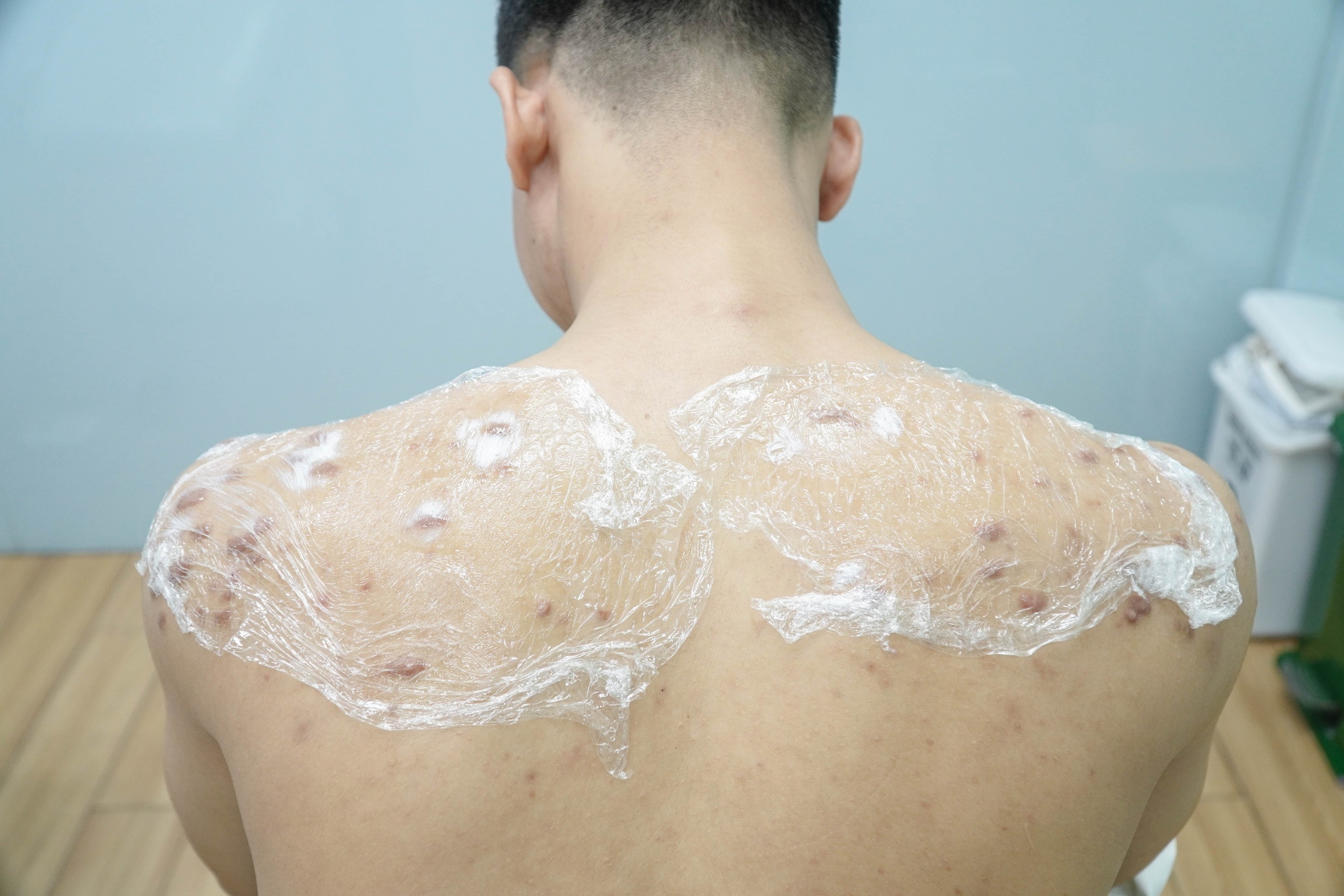 Nam giới chi mạnh tay để nâng cấp nhan sắc- Ảnh 1. Nam giới chi mạnh tay để nâng cấp nhan sắc- Ảnh 1.