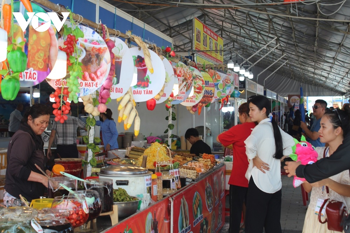mon lau tha phan thiet se xac lap ky luc chau A tai tuan le du lich binh thuan hinh anh 3