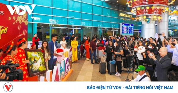 khach an do da nang thue resort 5 sao ven bien de to chuc le cuoi