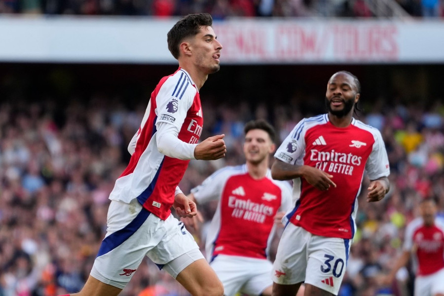 Arsenal sẽ vô địch giải đấu theo dự đoán của siêu máy tính. man-utd2-7244.jpg