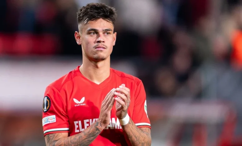 Sao tuyển Indonesia đắt gấp rưỡi đội tuyển Việt Nam 1 mees hilgers fc twente 2024 25 1728469877 150833 8660 7484