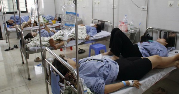 Sau liên hoan 20-10, hàng chục công nhân nhập viện cấp cứu 1 nhap vien 8398 1729499620543 1729499621528649802008 27 0 430 645 crop 1729499756018266548877