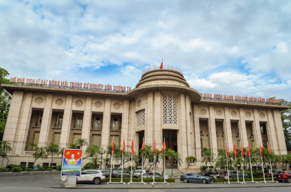 screenshot-2024-10-17-075159-1729126326936107669887 Kích cầu tiêu dùng, phát triển thị trường cuối năm - Ảnh 1.
