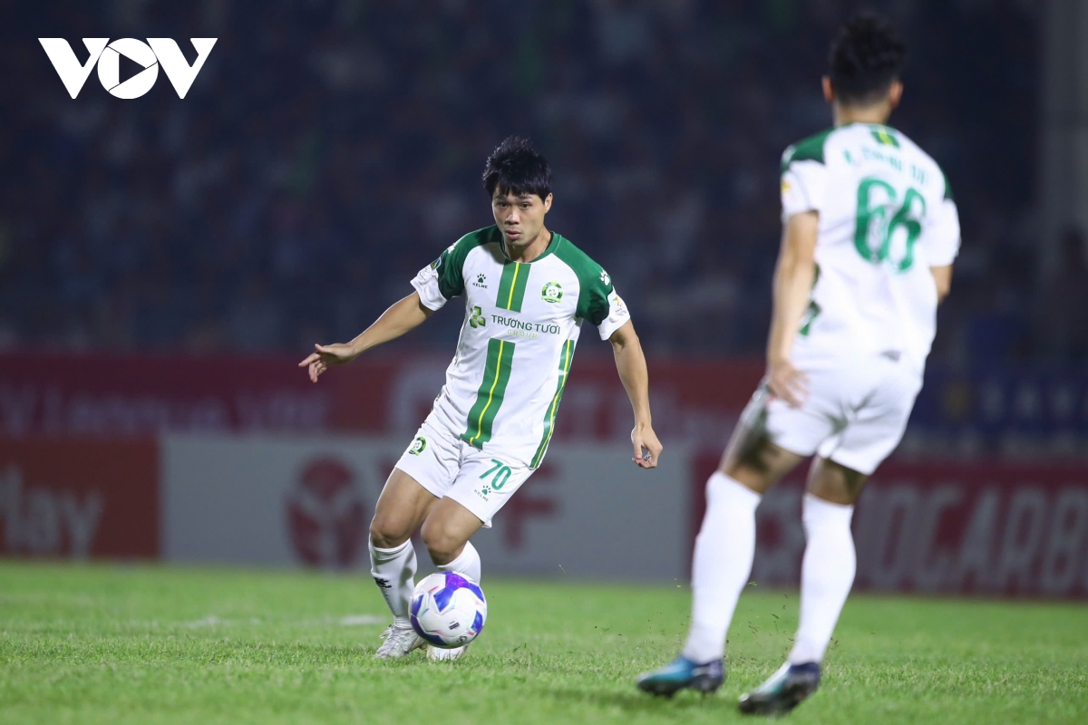 truc tiep hoa binh 0-0 binh phuoc cong phuong no luc ghi dau an hinh anh 3