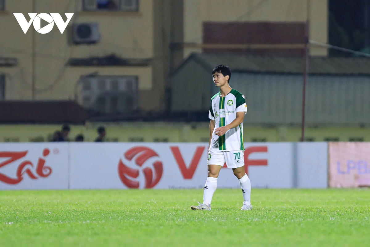 trực tiếp hòa bình 0-0 bình phước công phượng nỗ lực ghi dấu ấn hình ảnh 7 truc tiep hoa binh 0-0 binh phuoc cong phuong no luc ghi dau an hinh anh 7