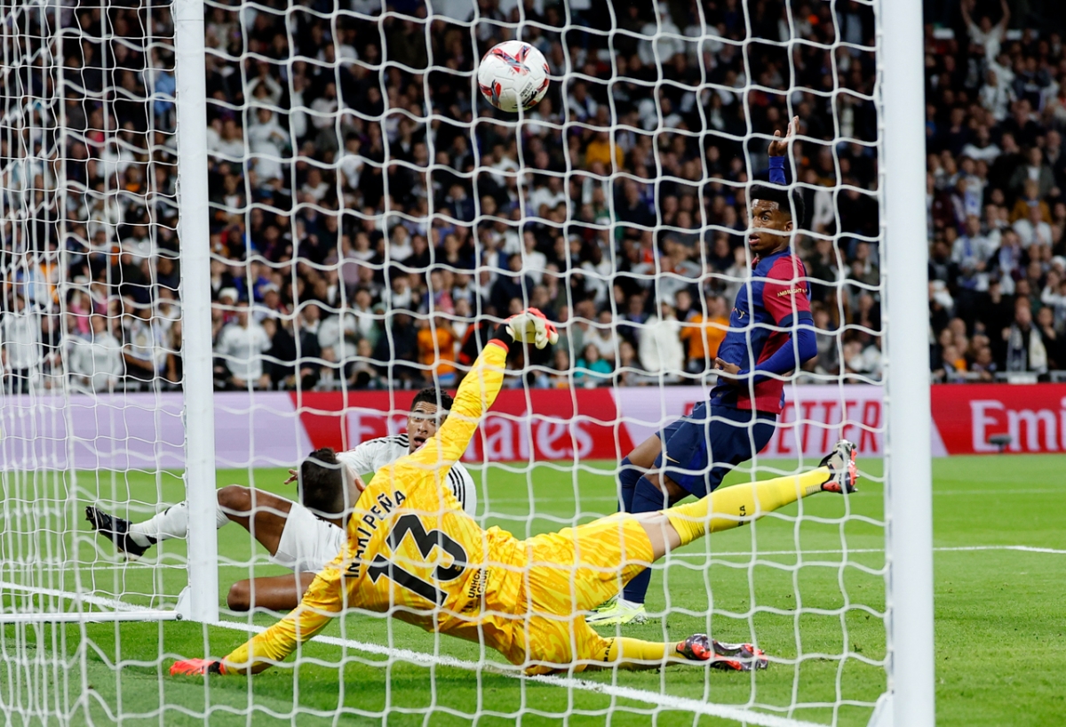 truc tiep real madrid 0-0 barcelona mbappe khong duoc cong nhan ban thang hinh anh 4