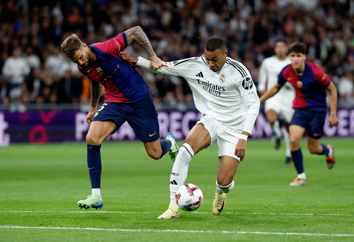 truc tiep real madrid 0-0 barcelona mbappe khong duoc cong nhan ban thang hinh anh 1