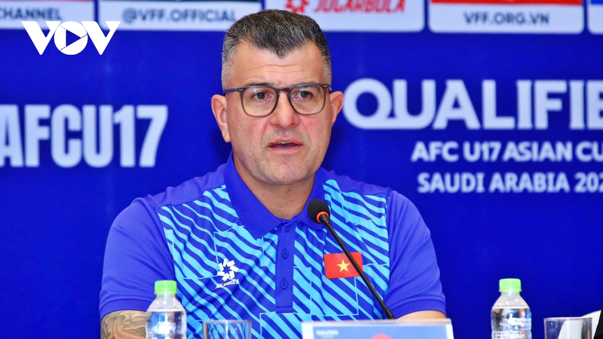 truc tiep u17 viet nam - u17 kyrgyzstan van su khoi dau nan hinh anh 2