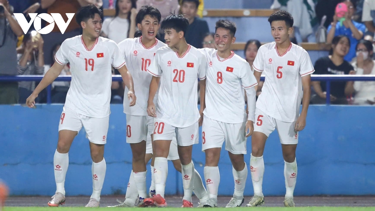 sao tre hagl lap cong, u17 viet nam vuot qua u17 myanmar hinh anh 1