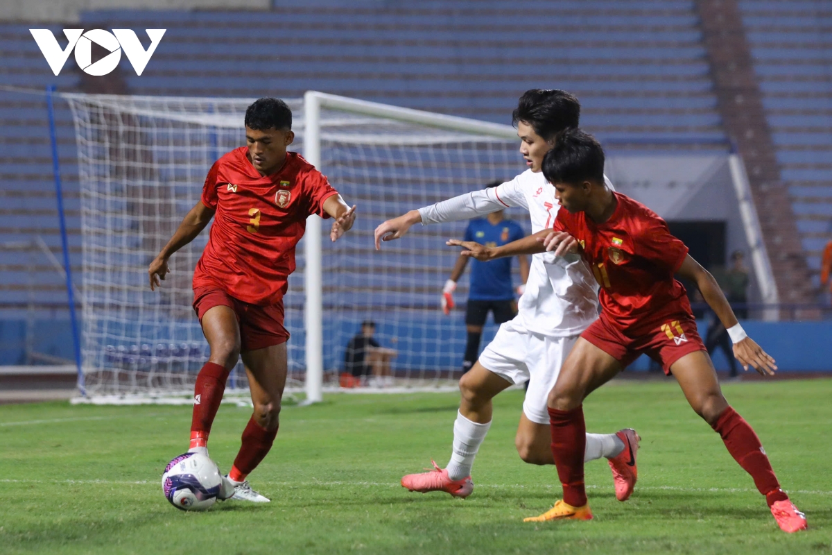 sao tre hagl lap cong, u17 viet nam vuot qua u17 myanmar hinh anh 13