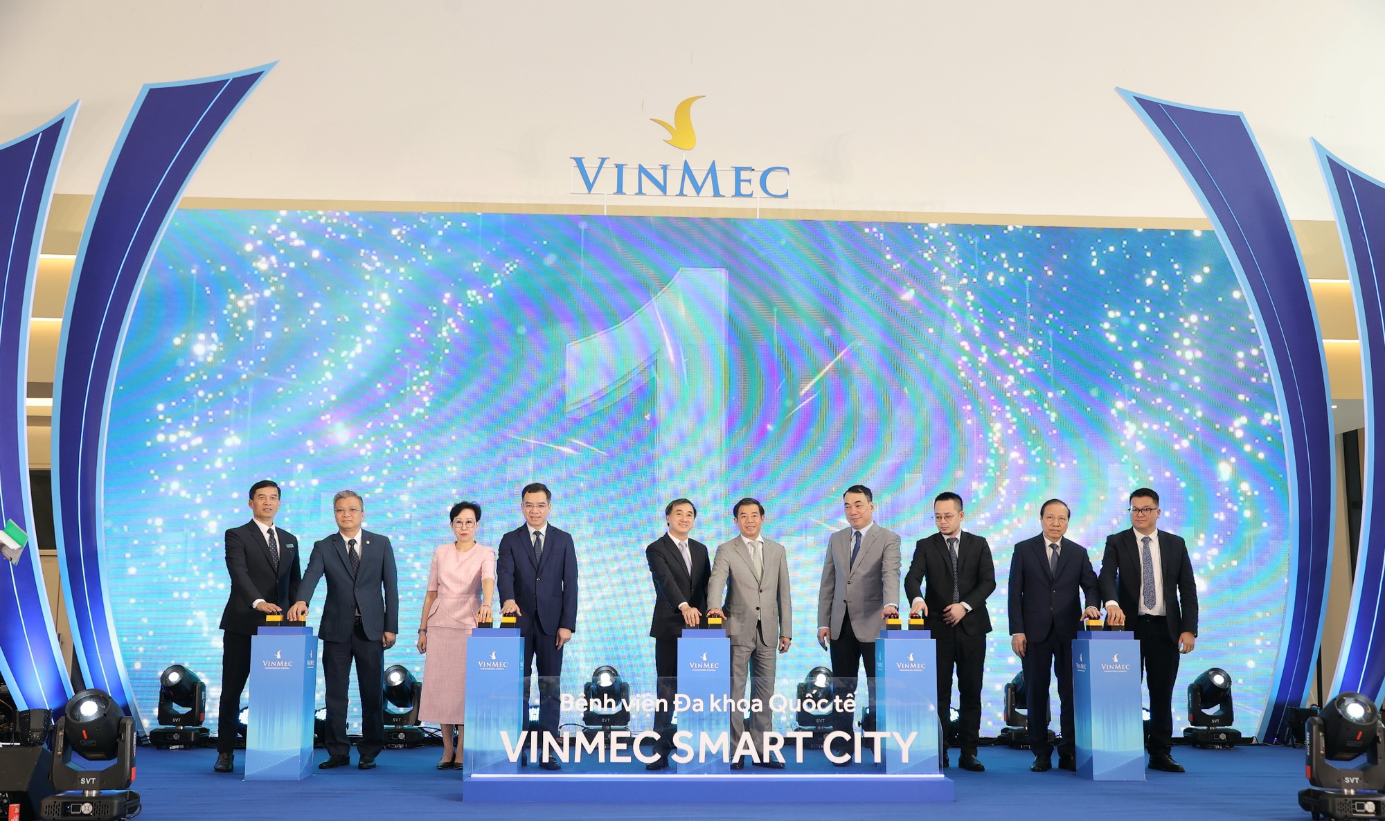Hà Nội: Bệnh viện 1.500 tỉ đồng đi vào hoạt động- Ảnh 1. Hà Nội: Bệnh viện 1.500 tỉ đồng đi vào hoạt động- Ảnh 1.