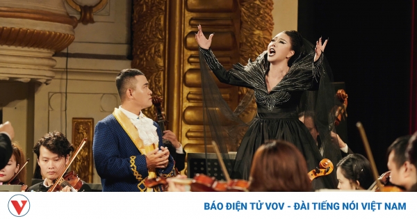Quán quân Sao Mai Bảo Yến trình diễn xuất sắc trích đoạn "Cây sáo thần" của Mozart 1 z5974999786448 b7ddfdeff0d9c399ae608b05308409bc