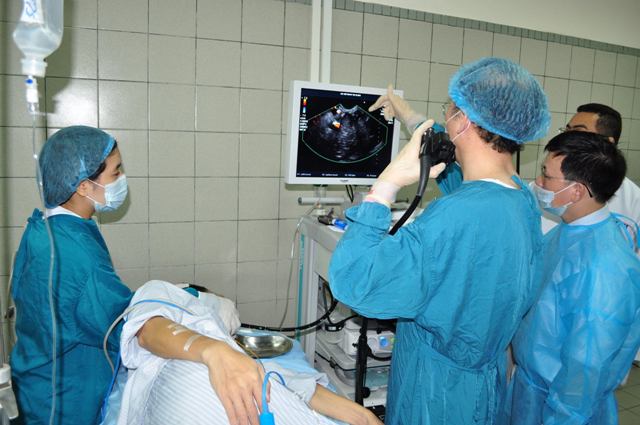 Người mắc bệnh gan nên kiểm tra định kỳ 3 đến 6 tháng/lần- Ảnh 2. Người mắc bệnh gan nên kiểm tra định kỳ 3 đến 6 tháng/lần- Ảnh 2.