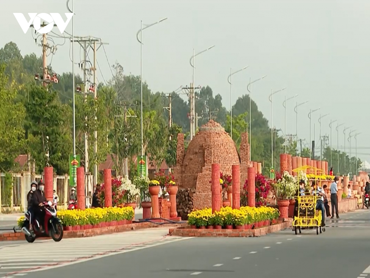 vuong quoc gach gom do vinh long chuan bi to chuc festival hinh anh 11