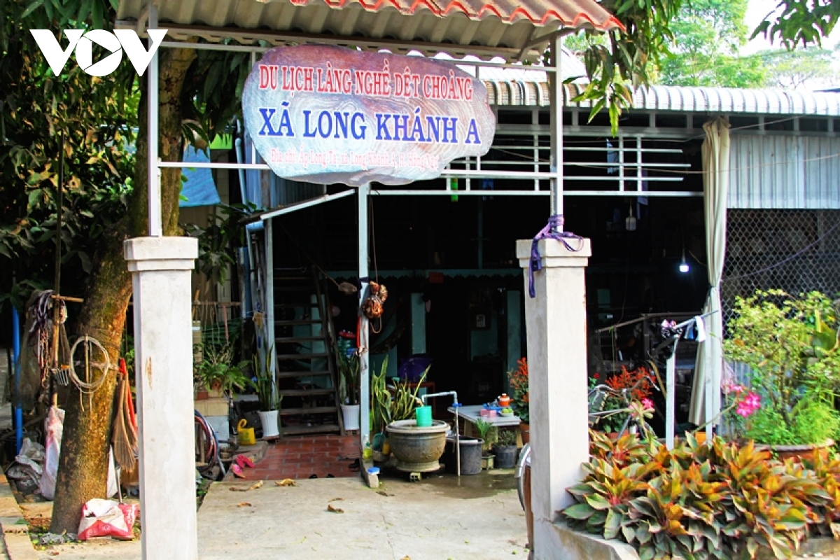 lang nghe tram tuoi tai Dong thap thu hut khach trai nghiem hinh anh 17