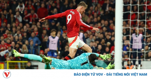 Kết quả vòng 10 Ngoại hạng Anh đêm 3/11: MU và Chelsea rượt đuổi tỉ số kịch tính 1 2024 11 03t175824z 242272984 up1ekb31dxal0 rtrmadp 3 soccer england mun che report jpg