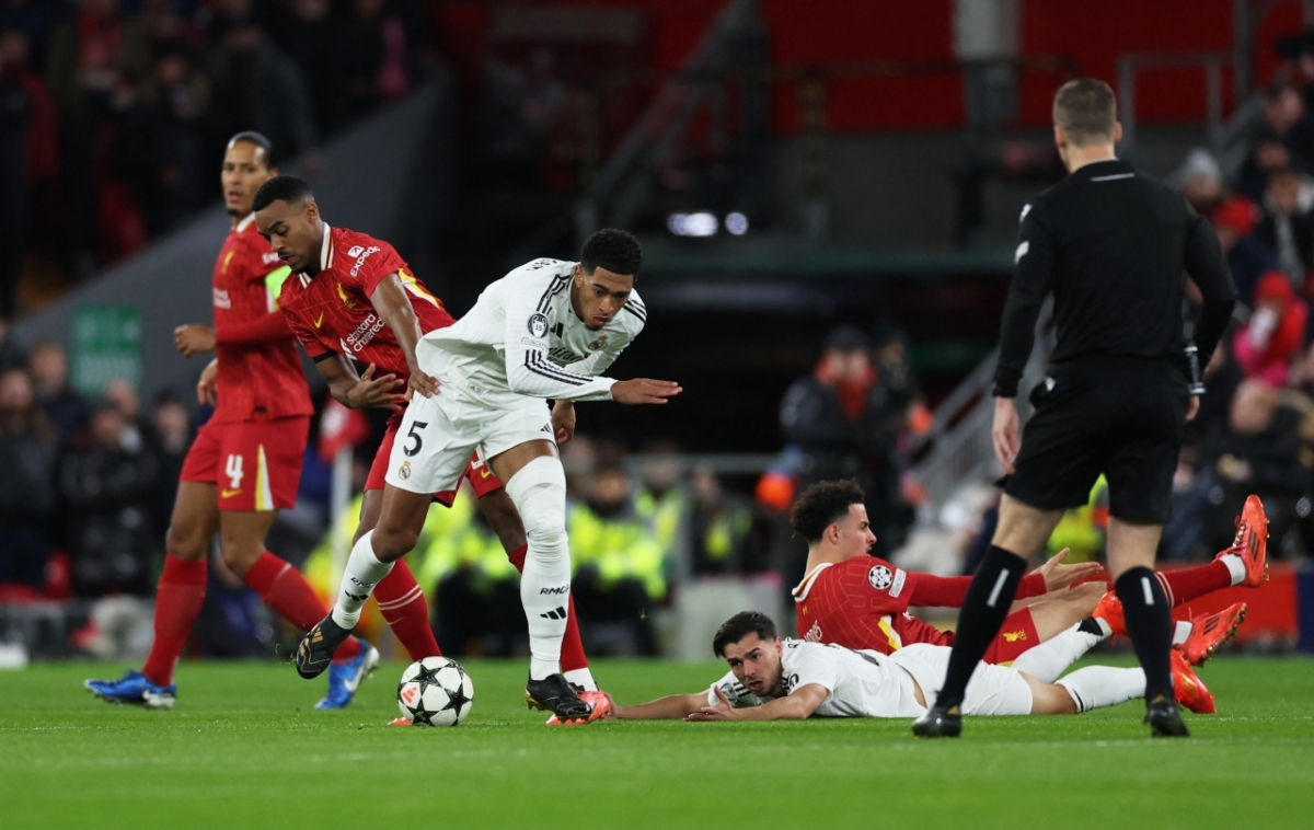 truc tiep liverpool 2 - 0 real madrid nhan doi cach biet hinh anh 23