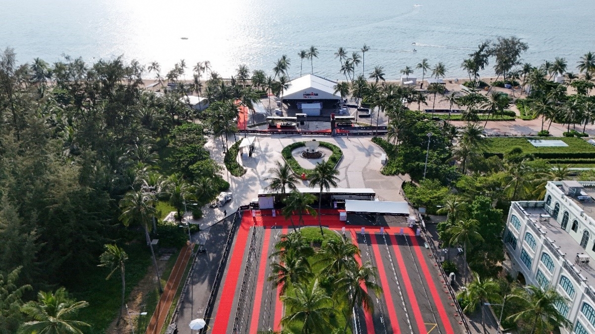huyen thoai ironman hay noi cho ca the gioi biet noi day tuyet the nao hinh anh 2