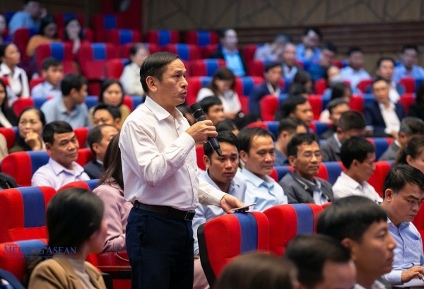 Chủ tịch UBND tỉnh Hải Dương đối thoại với nông dân 1 620241126192117