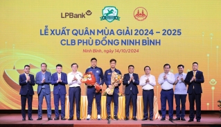 anh_1_cau_thu_hoang_duc_va_dang_van_lam_chinh_thuc_ky_ket_hop_dong_voi_clb_phu_dong_ninh_binh-1 anh 1 cau thu hoang duc va dang van lam chinh thuc ky ket hop dong voi clb phu dong ninh binh 1