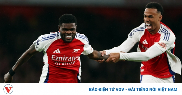 Cầu thủ 17 tuổi lập công, Arsenal chấm dứt chuỗi không thắng 1 arsenal vs nottingham forest 16