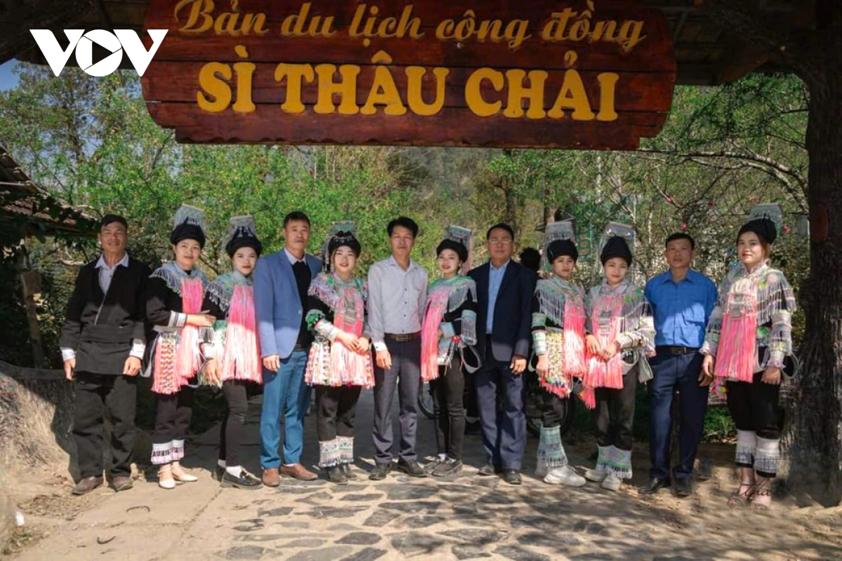 nhieu hoat dong hap dan cho don du khach tai le hoi putaleng tinh lai chau hinh anh 3